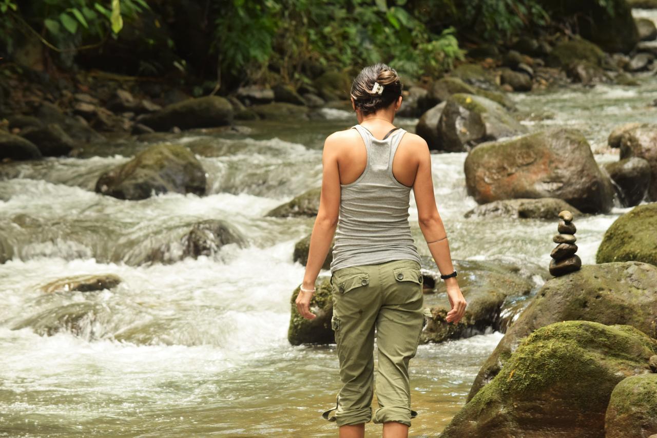 Cabanas Del Rio La Fortuna ภายนอก รูปภาพ